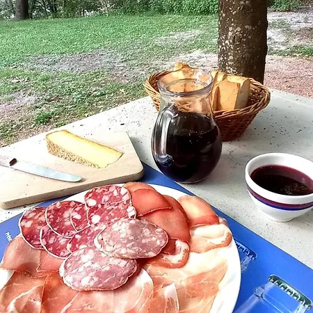 I Viaggi Del Lea Гостевой дом Cadenazzo